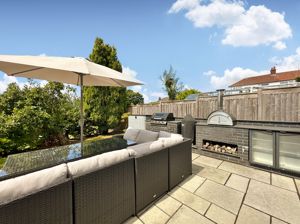 Photo 32- click for photo gallery